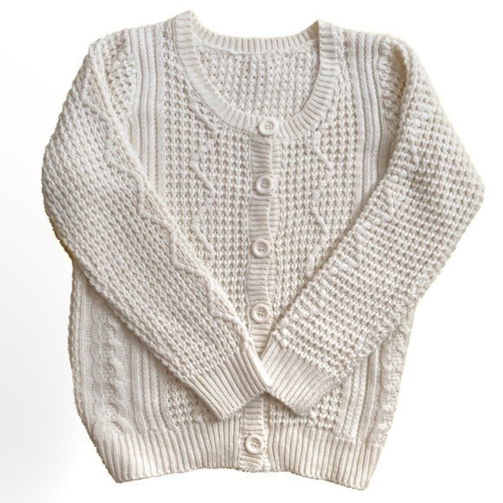Beige grandma knitted sweater